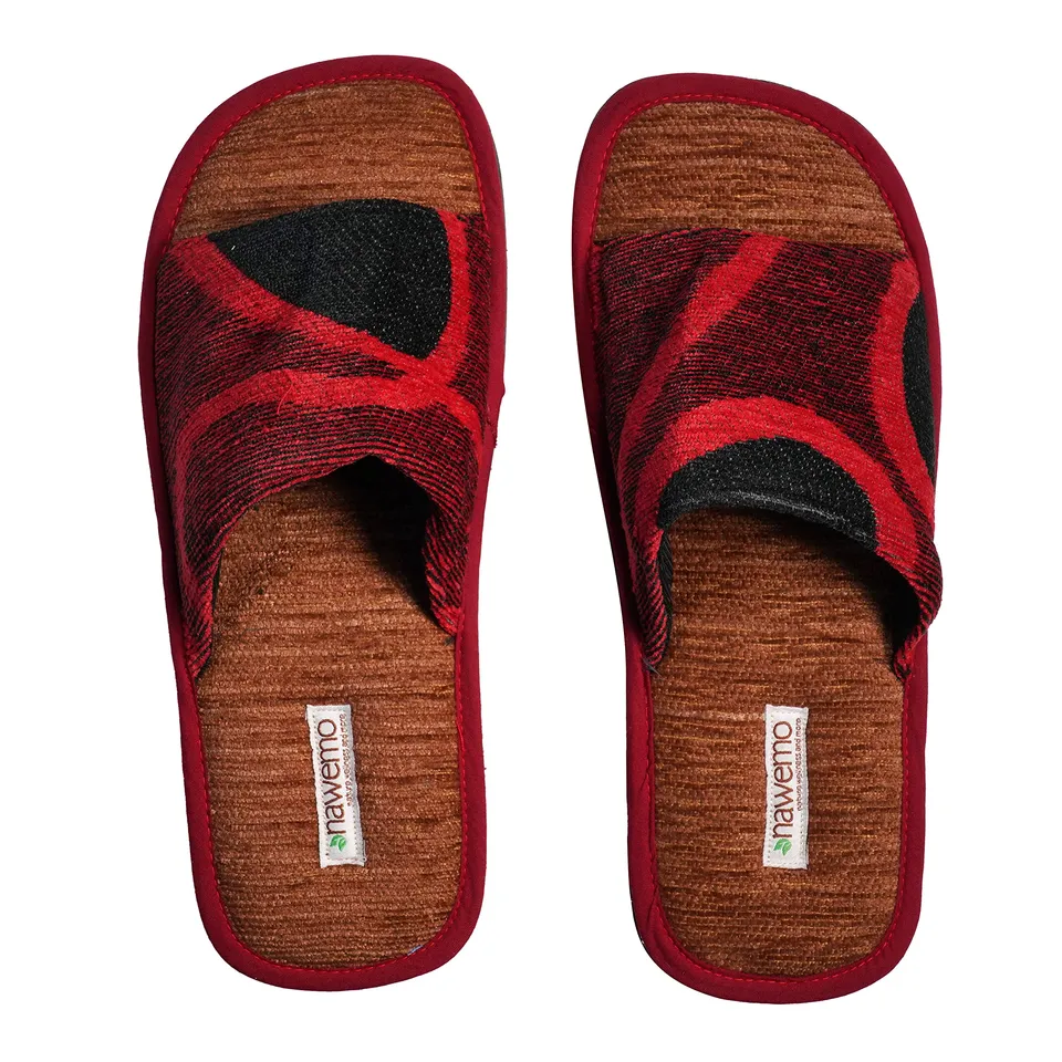 nawemo-zimtlatschen-convenient-slipper-rot image 1