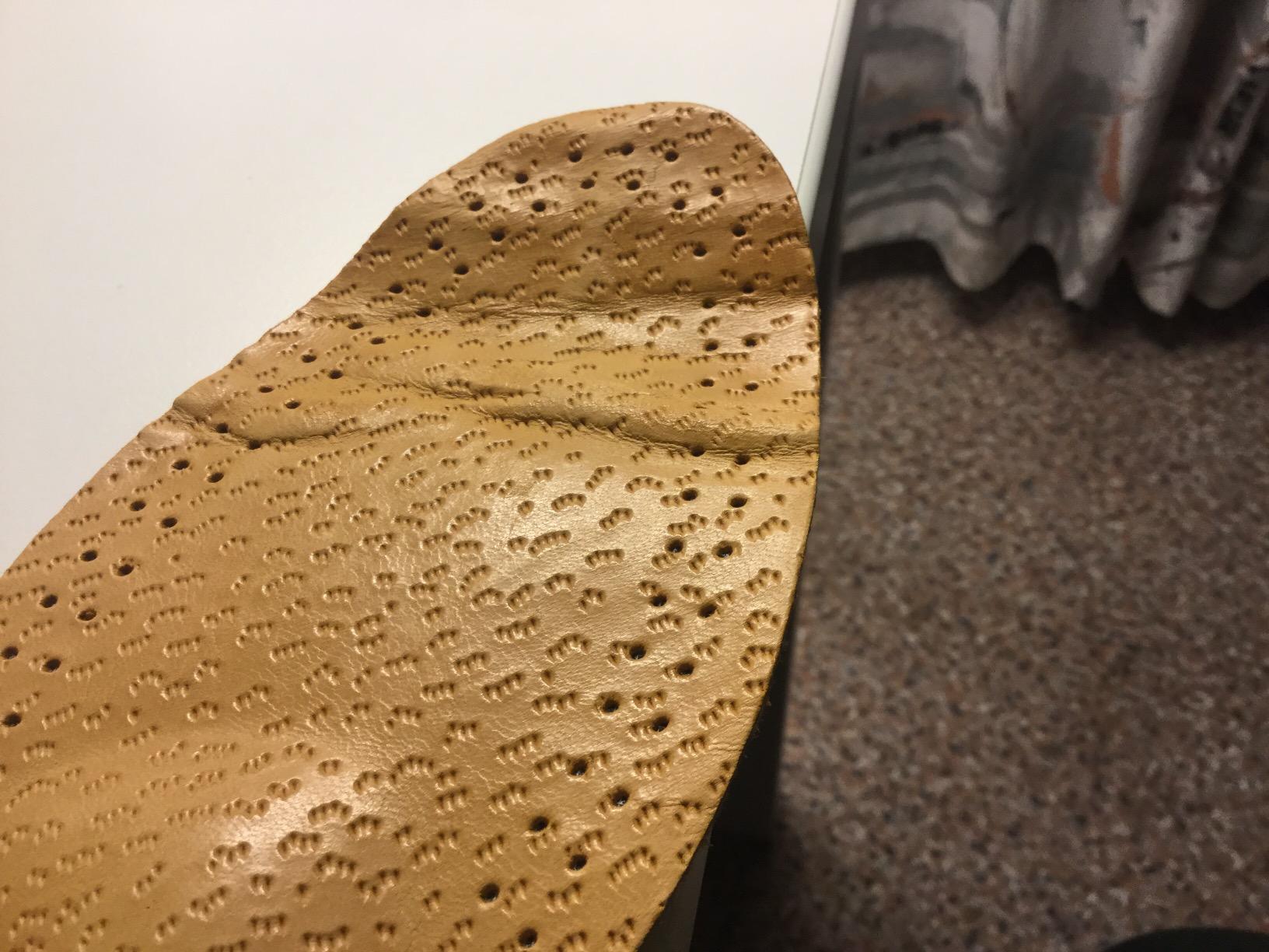 Alte Schuhe wieder tragbar