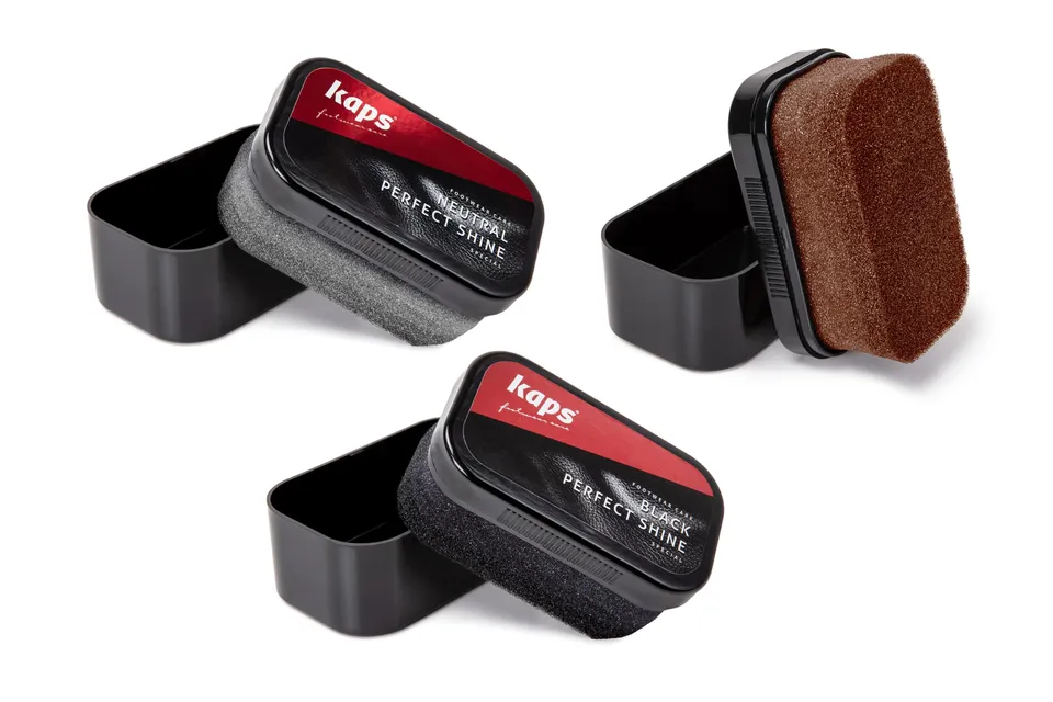 kaps-perfect-shine-schuhputzschwamm-3er-set-schwarz-braun-farblos-f-r-glattleder image 1